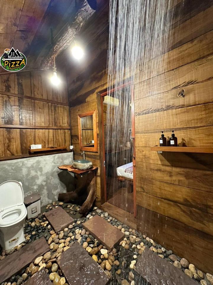 Mondulkiri Pizza Bungalows Szenmonorom Kültér fotó